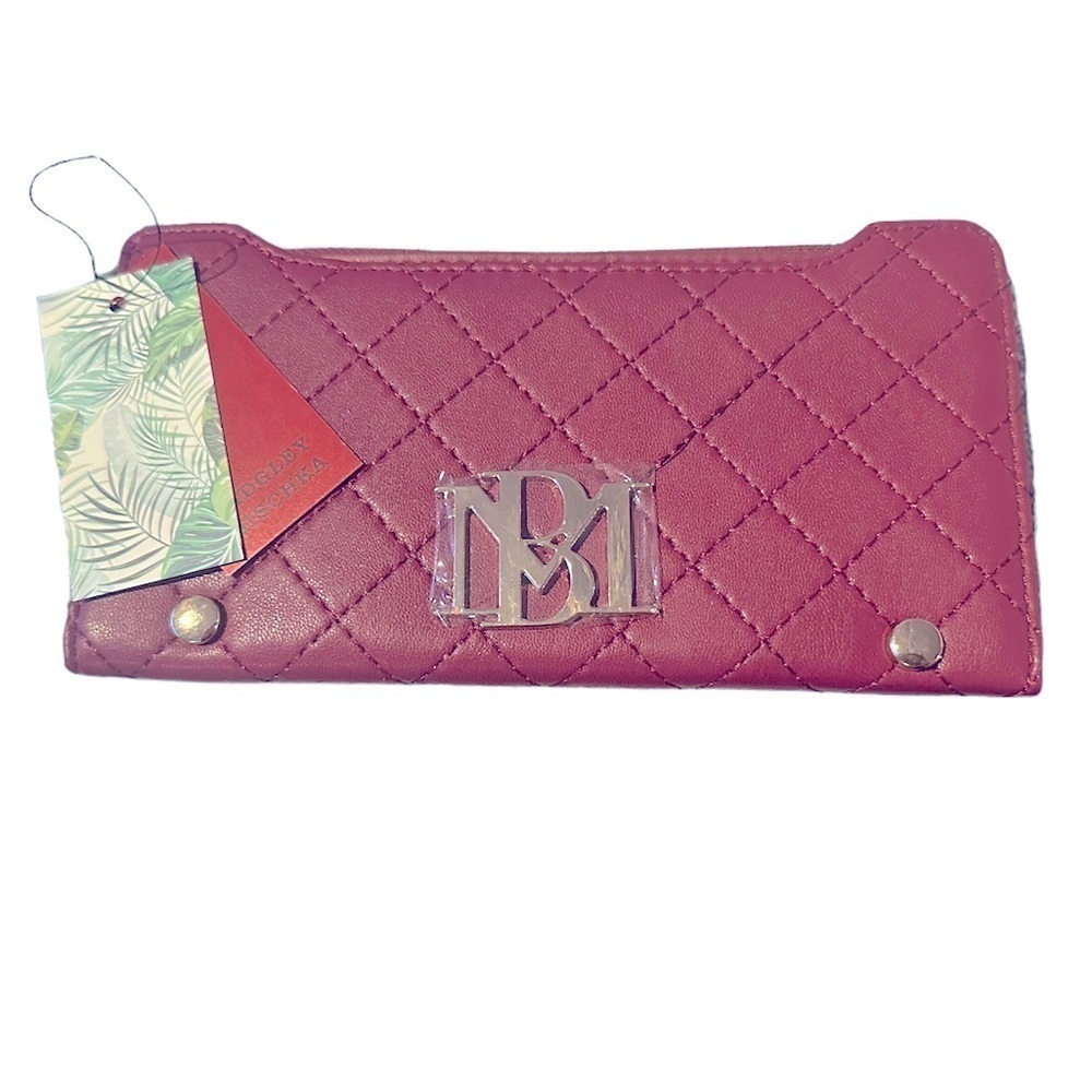 BADGLEY MISCHKA Quilted Long Card Wallet - Wine MSRP-$59